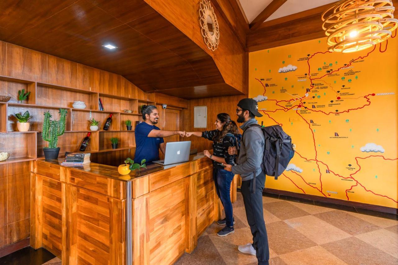 Zostel Munnar Hostel Buitenkant foto