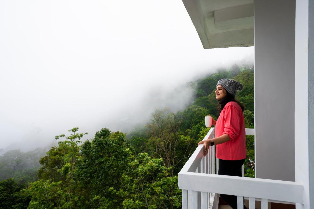 Zostel Munnar Hostel Buitenkant foto