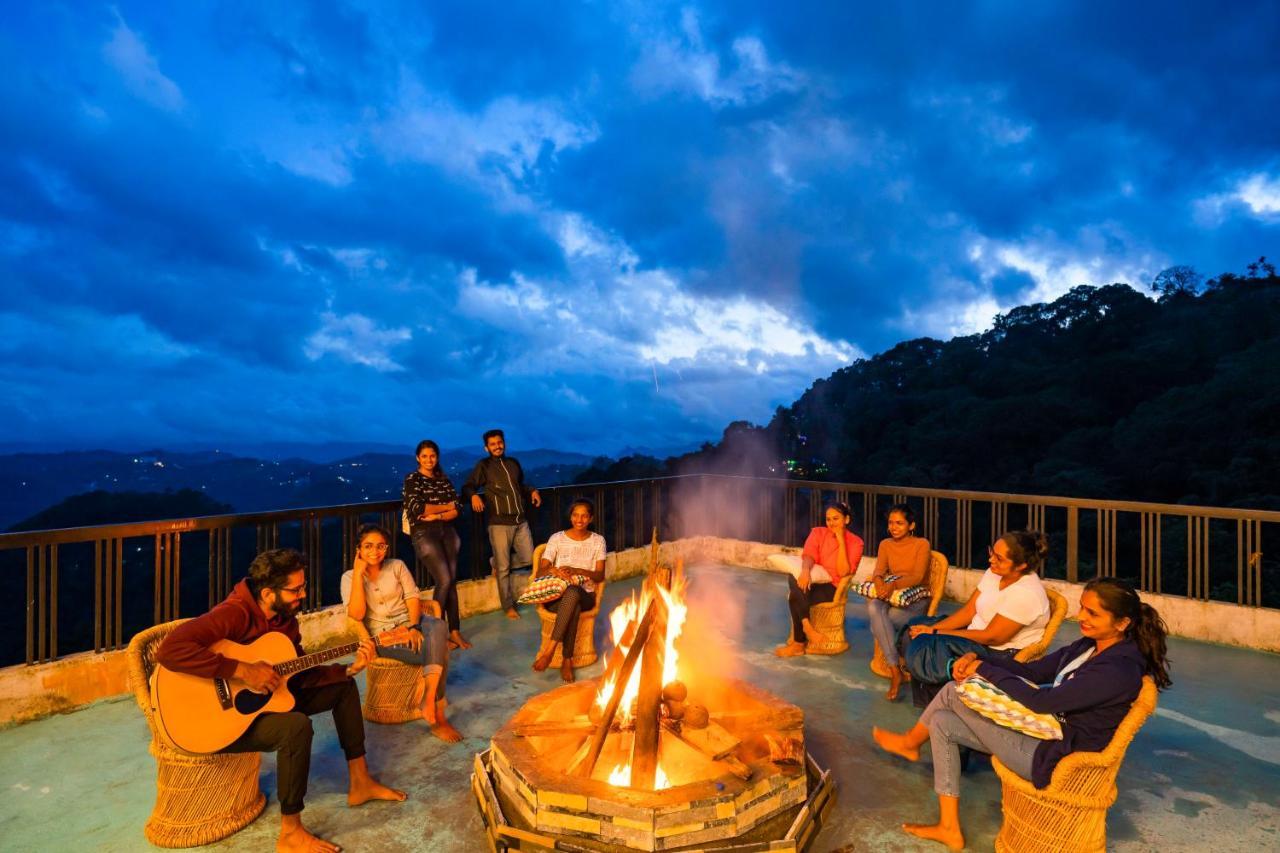 Zostel Munnar Hostel Buitenkant foto