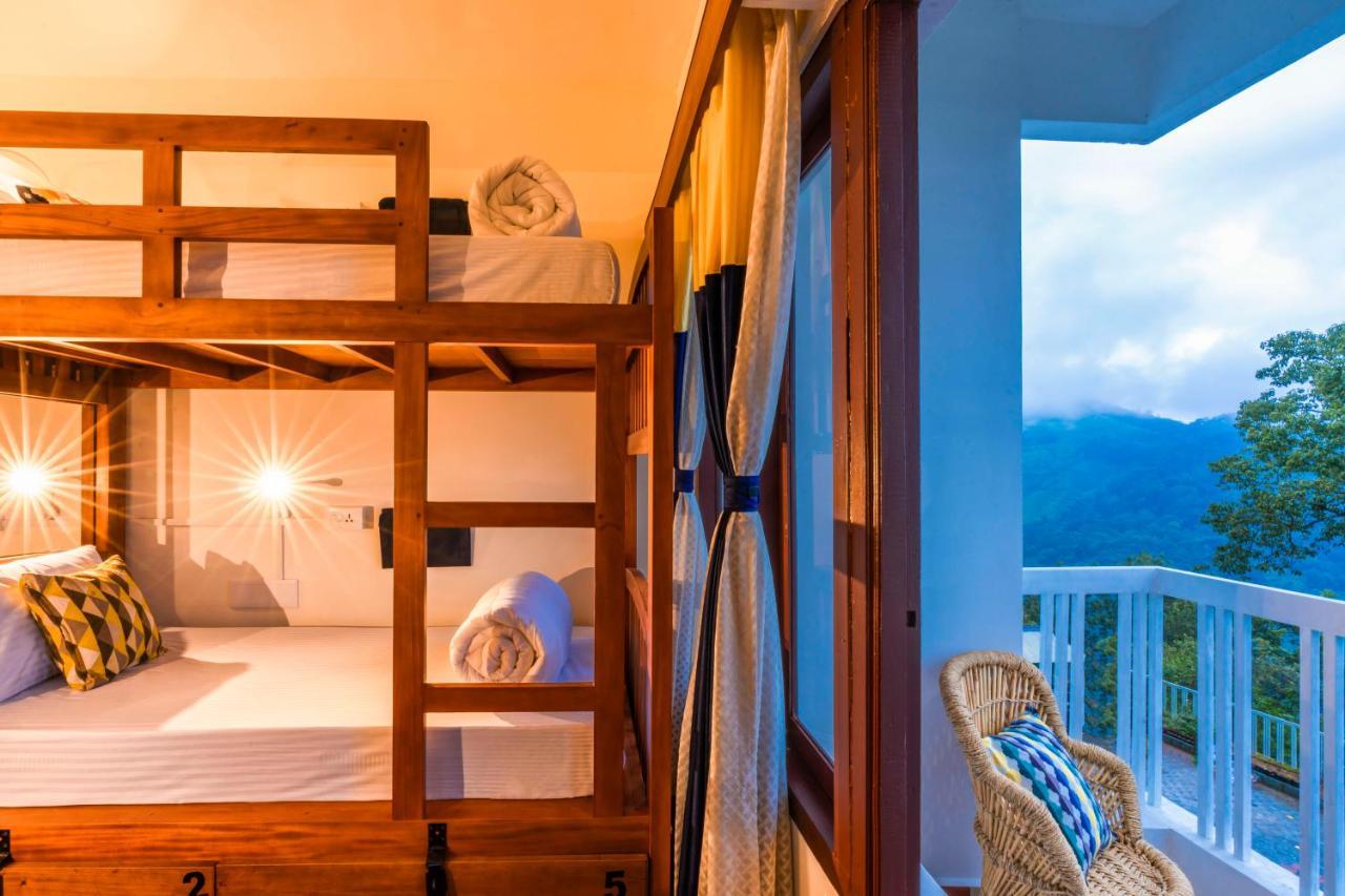 Zostel Munnar Hostel Buitenkant foto