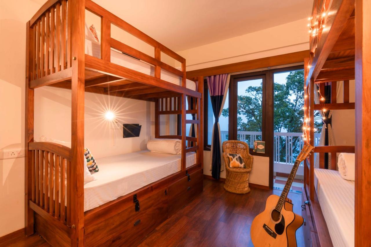Zostel Munnar Hostel Buitenkant foto