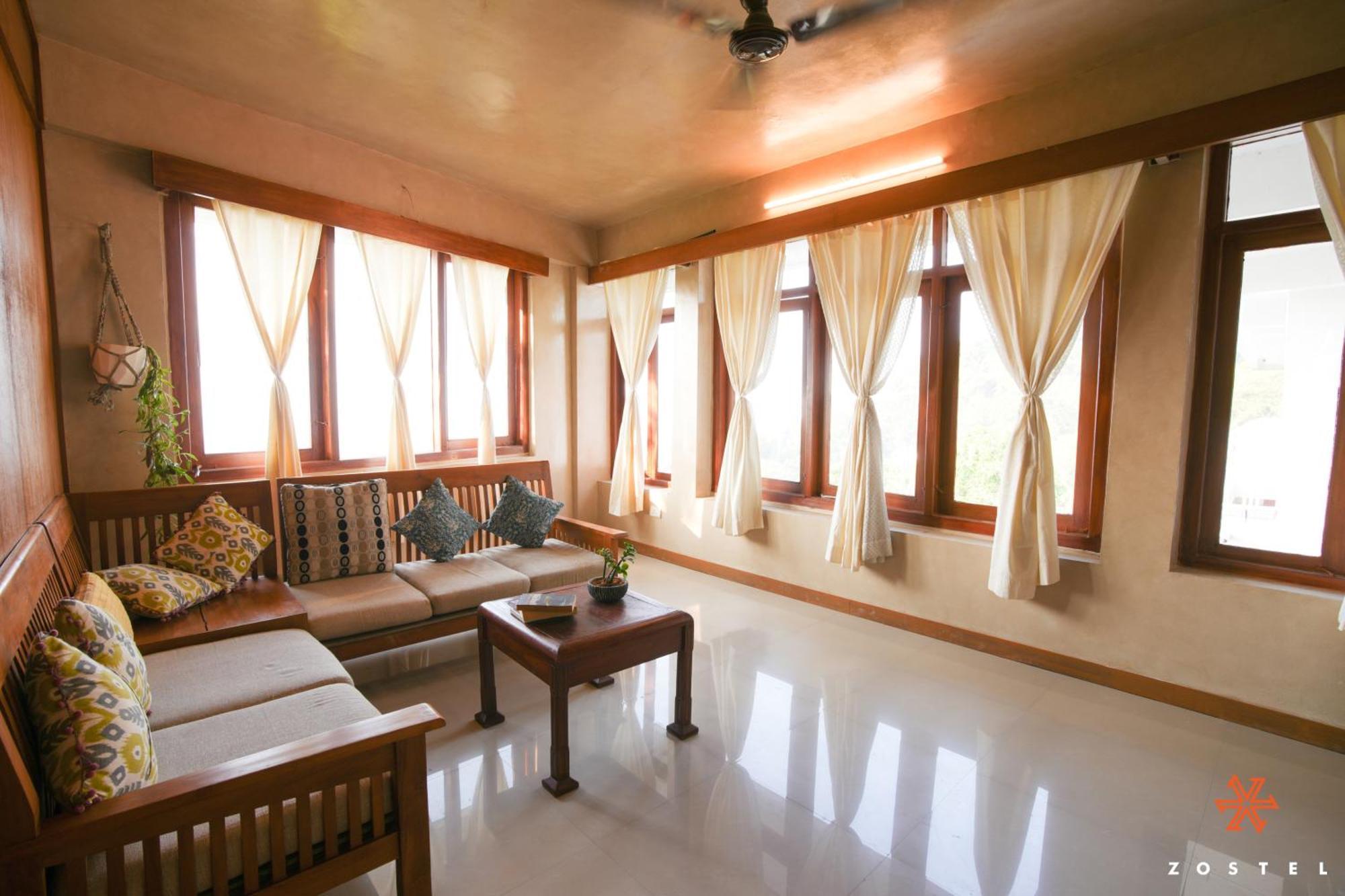 Zostel Munnar Hostel Buitenkant foto